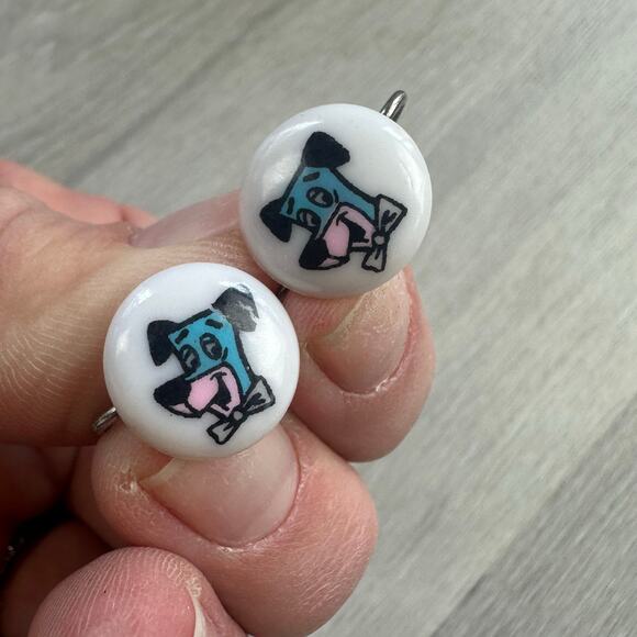 Lot of 2 Vintage Streamline Buttons Huckleberry Hound Hanna-Barbera Blue Dog - Picture 2 of 5